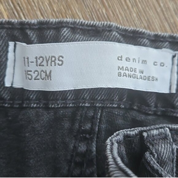 Denim co black denim distressed mini skirt size 11-12 - Picture 7 of 10